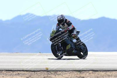 media/Dec-08-2024-CVMA (Sun) [[267e5a7075]]/Race 4-Amateur Supersport Middleweight/